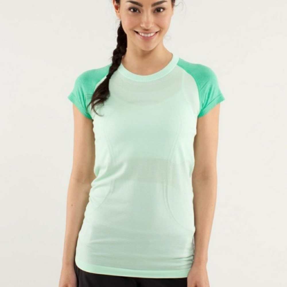Lululemon two tone swiftly tech